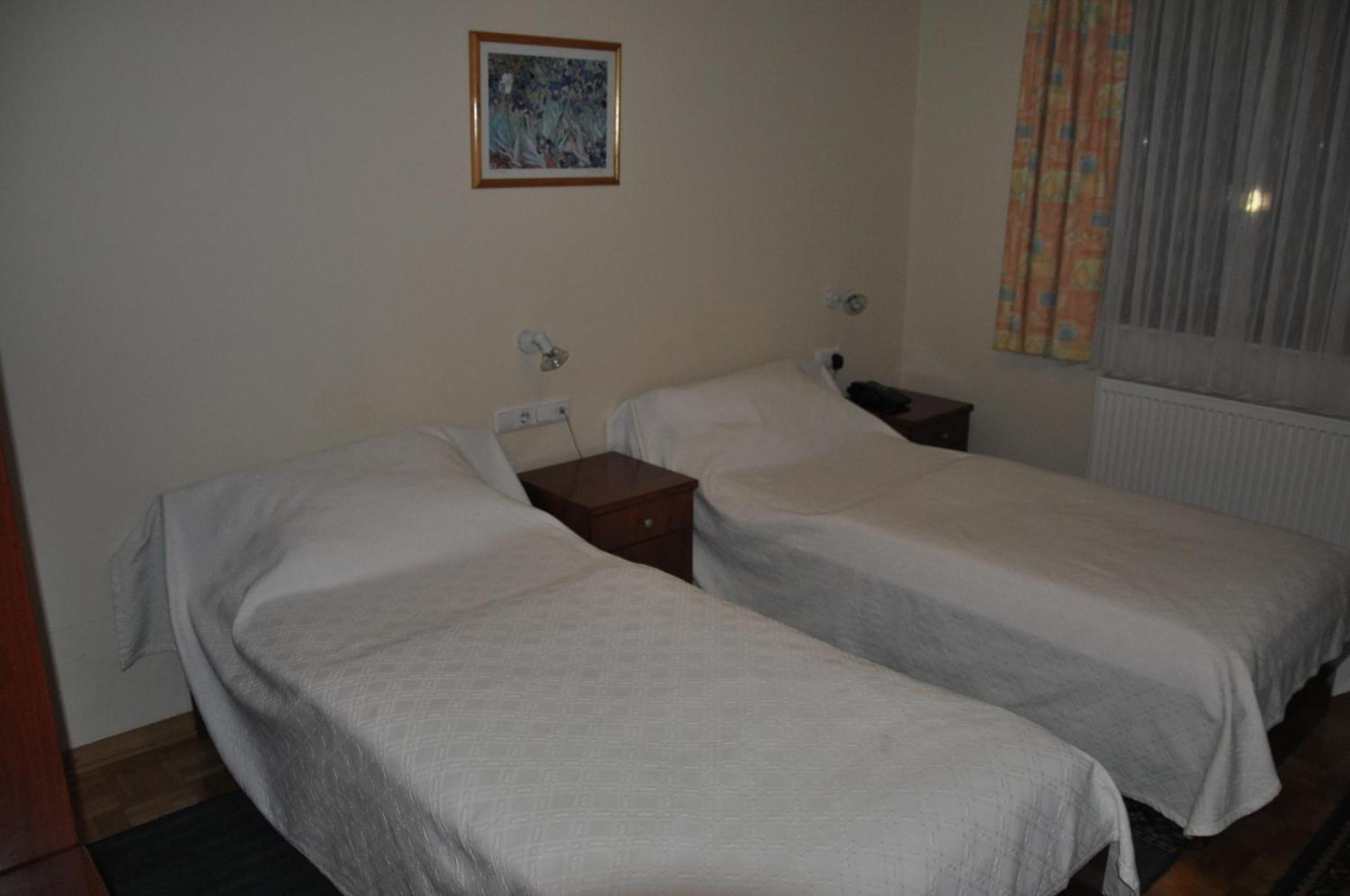 Penzion Kmecki Hram Ljubljana Room photo